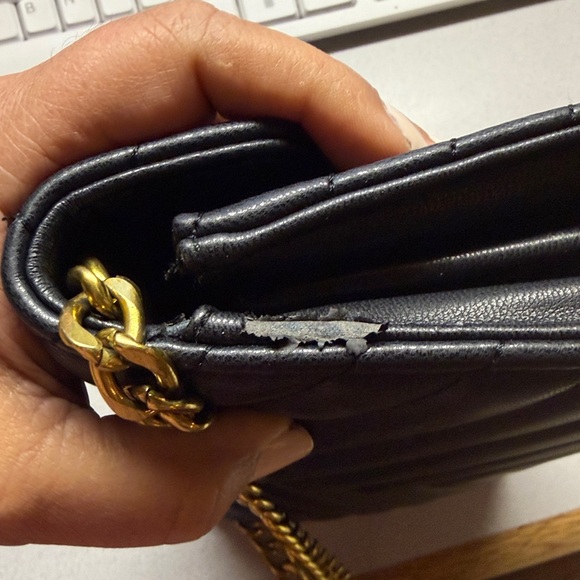 Black Quilted Clutch with heavy Gold Chain - Picture 6 of 9